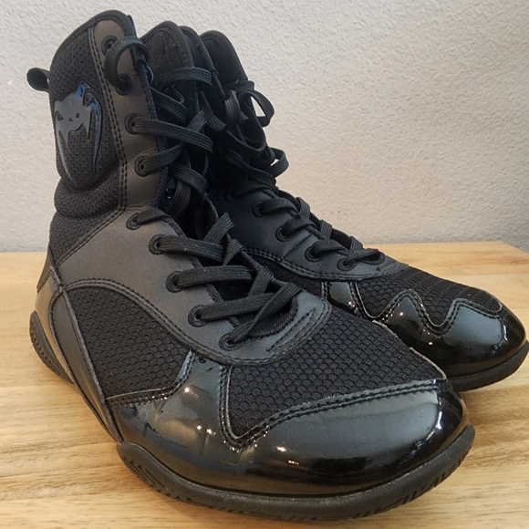Venum Mens Elite Professional Boxing Shoes Sneakers Mid Cut Lace Up Black Size 6 - Picture 6 of 13